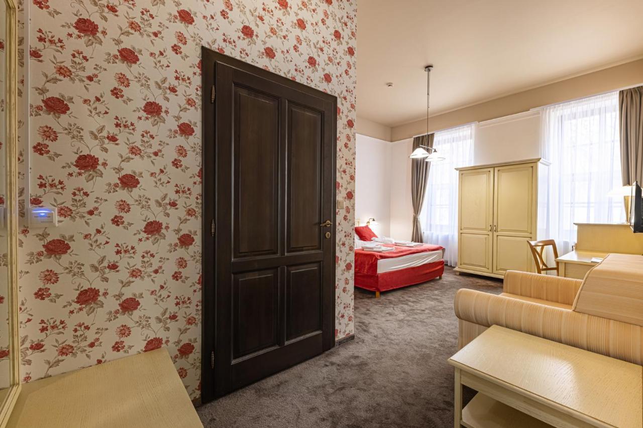 Bazilika Alatt Panzio Frühstückspension 4*