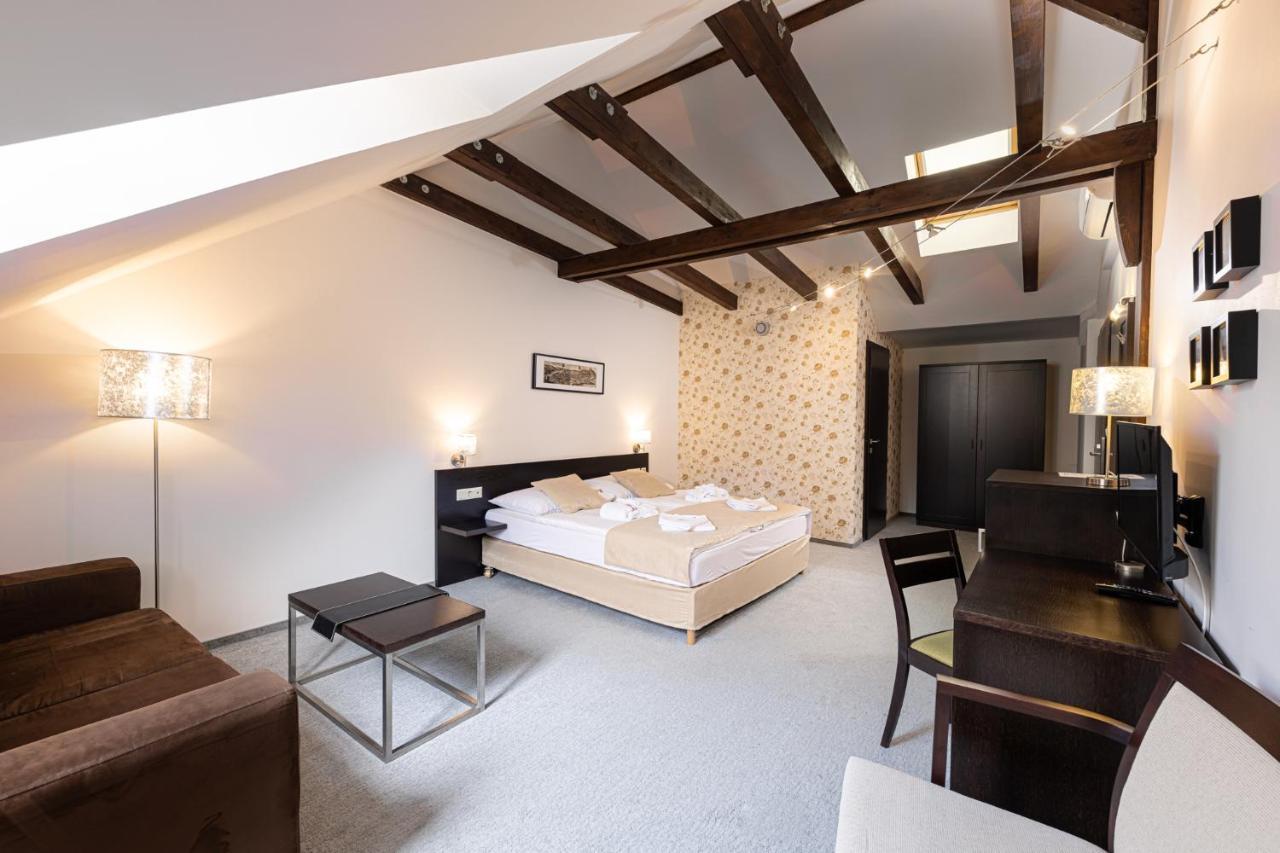 Bazilika Alatt Panzio 4*